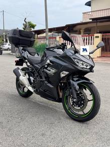 Kawasaki Ninja 250 R25 CBR250rr best deal in TMM