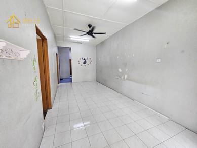 1-storey-Terraced-House-for-rent-Klang-Selangor-1