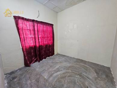 1-storey-Terraced-House-for-rent-Klang-Selangor-2
