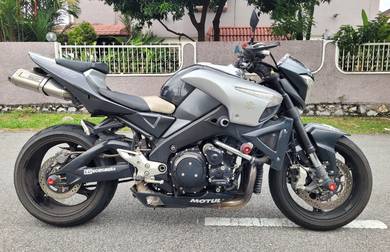 Suzuki B-King ABS - Hayabusa engine