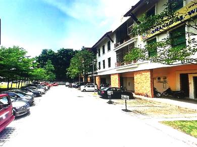 Setiawangsa, 2nd Floor. With lift . 2,500 sq ft. Free parking.