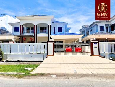 Double Storey Semi Detached Home , Luak Bay Miri