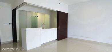 Trefoil setia alam studio unit for rent next to setia city mall