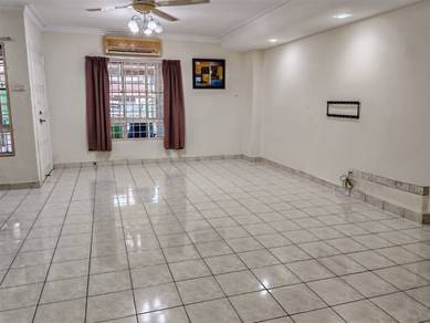 Double storey terraced house ,segambut , sri sinar ,2 carpark ,aircond