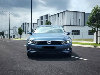 - Volkswagen PASSAT 1.8 TSI COMFORTLINE PLUS