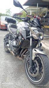 Z650  200km/j