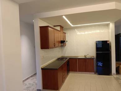 Blok Marina, Polo Park, Furnished 3 Rooms, Jalan Bentara Luar, Johor