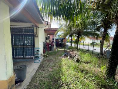 PALING MURAH! Corner Lot Taman Bukit Sendayan — 3R2B, Tanah 2486sqft