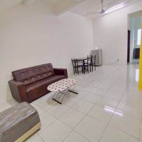Townhouse Lower Floor for Rent @ Taman Brokoli, Lunas