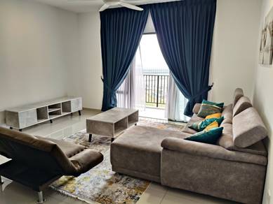 Huni Residence Shah alam ( furnished 3 rooms 2 bath 2 parking )