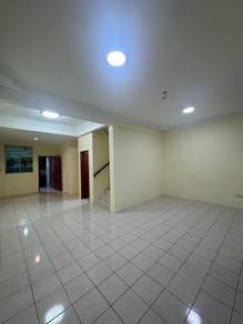 2 Storey Terrace House 🔥 Newly paint & touch up 👍 3 rooms 2 baths