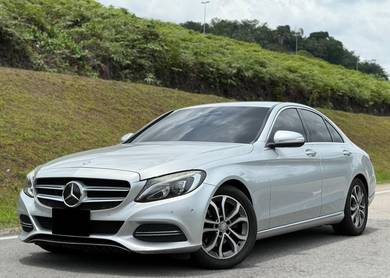 Mercedes Benz C180 1.6 (A) 15/19 W205 AMG 7-SPEED