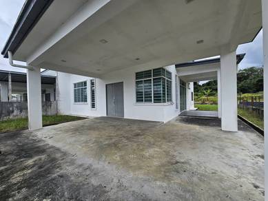 Huge Landsize - Single storey Semi-Detached at Semarahan