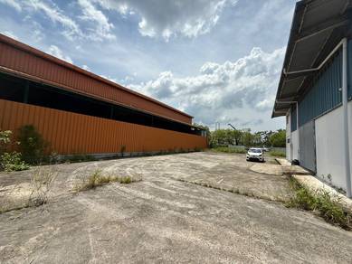 Huge Landsize 25 pts‼️Warehouse full covered @Demak Laut Industrial