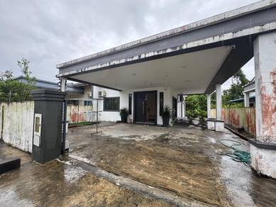 FOR RENT, Single Storey Semi Detached House At Jalan Batu Kawa Matang