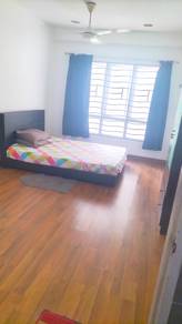 Gorgeous Largest Master Room, SERI PUTERI CONDO,1Min CHERAS LRT