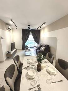 Season Garden | Fully Furnish | 3R2B | 2 Parking | Low Floor Unit