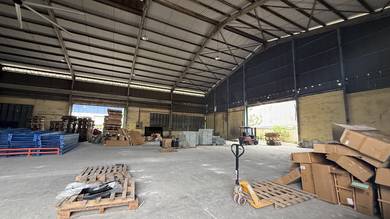 Single storey warehouse @ Balakong Seri Kembangan For Rent