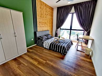 Sqwhere Sungai Buloh Nice Reno Fully Furnished Room For Rent Link MRT