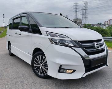 Nissan SERENA 2.0 S-HYBRID HIGHWAY STAR