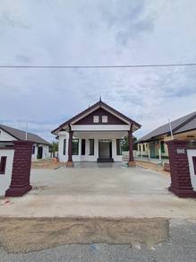 Banglo Tanah Luas 1 Tingkat,(Depan Escapade Pulau Serai)