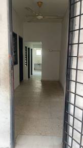 (Jalan kaki LRT & kilang Texas)Rumah di Jalan Enggang Taman Keramat