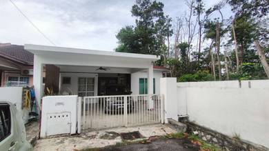 ENDLOT! LEP 7 Taman Lestari Putra Seri Kembangan Single Storey