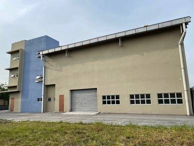 3 sty Semi-D Factory Bukit Angkat,Balakong Kajang Sg Chua For Rent