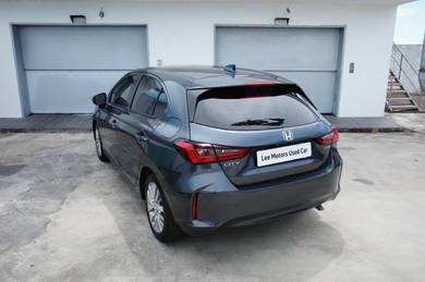 Honda CITY 1.5 V HATCHBACK (A)