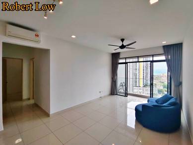Renovated : MONT RESIDENCE - 1226sf - 2 carparks - Kitchen Cabinet