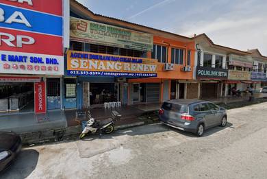 Ground & 1st floor. Facing main road. Suitable for restaurant, clinics