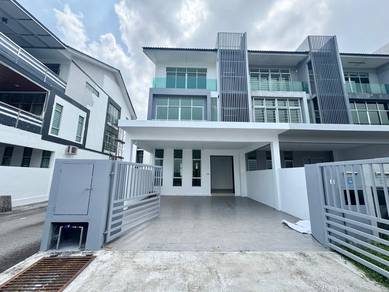 Below Market Facing Open, 3 Storey Endlot 7room 7bath Bangi Avenue