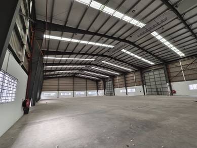 Detached Warehouse Factory in Sepang