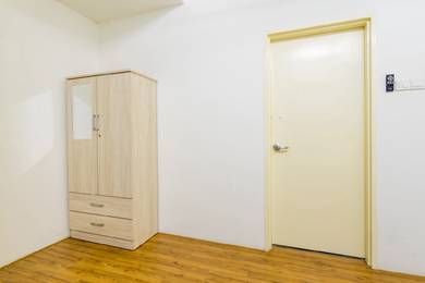 Middle Room at Arte Kuchai Condominium, Kuala Lumpur