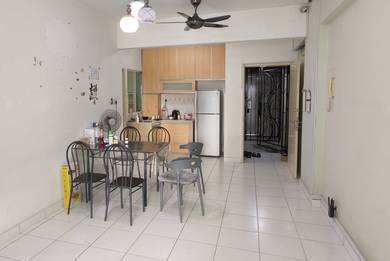 Kepong First Residence Condo corner unit for rent