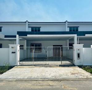 Single Storey Terrace Intermediate House for Sale at Lutong Miri