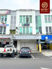 Triple Storey Intermediate Shoplot, Permy Miri
