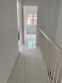 2 Story House at Usj 1 End Unit  - Subang Jaya