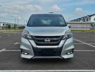 Nissan SERENA 2.0 S-HYBRID HIGHWAY STAR