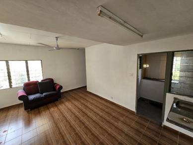 Pangsapuri Sri Meranti Apartment / Bandar Sri Damansara