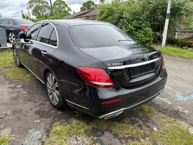 Mercedes Benz E350 EXCLUSIVE (CKD) 2.0 (A)