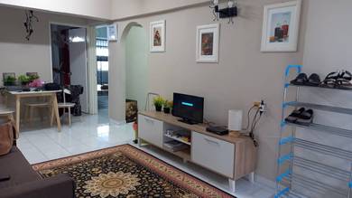 [USM] Taman Utara Batu Uban Apartment 2R2B For Rent