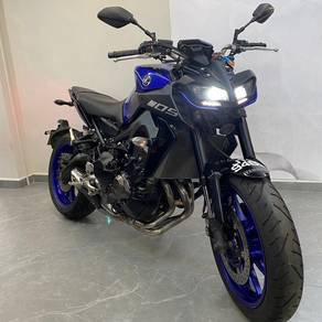 Yamaha mt09 v2