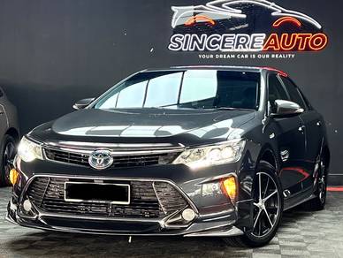 TOYOTA CAMRY 2.5 HYBRID FACELiFT R/CAM K/LESS 1OWN