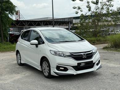 Honda JAZZ 1.5 HYBRID FACELIFT (A)