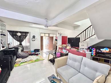 Taman Universiti 2 sty Terrace Jln penyiaran Renovate UTM Skudai JB S