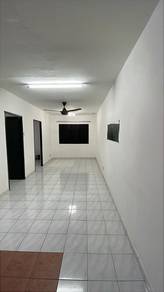 Termurah sewa PJ 3 bilik lift walk up  BYK pilihan