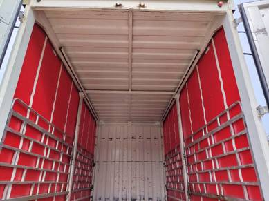 Isuzu NPR81UKH Curtainsider Enjin Hijau Box