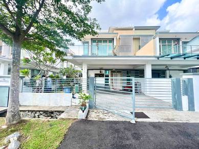 Royal Ivory 2 Jalan SP 10, Bandar Saujana Putra @ Semi D Two Storey