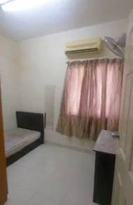 Single Room for Female at Suriamas Condo